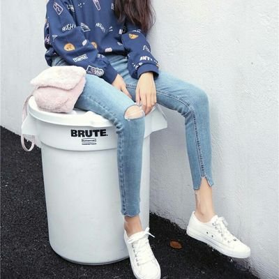 กางเกงยีนส์แบรนด์เกาหลี👖 แท้💯% พรีออเดอร์ รอของ 10-14 วัน เร็วมว๊ากกกกก🚀 ไม่มีปิดรอบจ้าา ค่าส่ง ลทบ40 ems60 next+10 📍สอบถามสั่งซื้อ DM / Line :aesirinan164