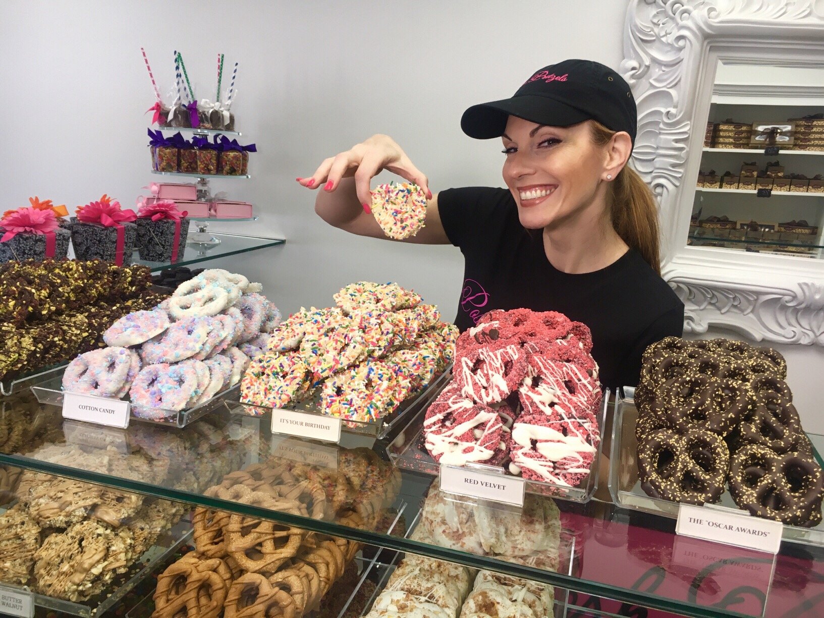 Handmade,flavored Belgian chocolate covered pretzels-over 35 flavors! Bergdorf Goodman & the Oscar Awards to ABC7 & Food Networks NYCWFF https://t.co/QUaVETTQms