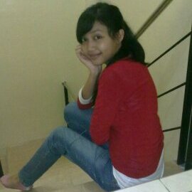 engga_zenia's profile picture. 