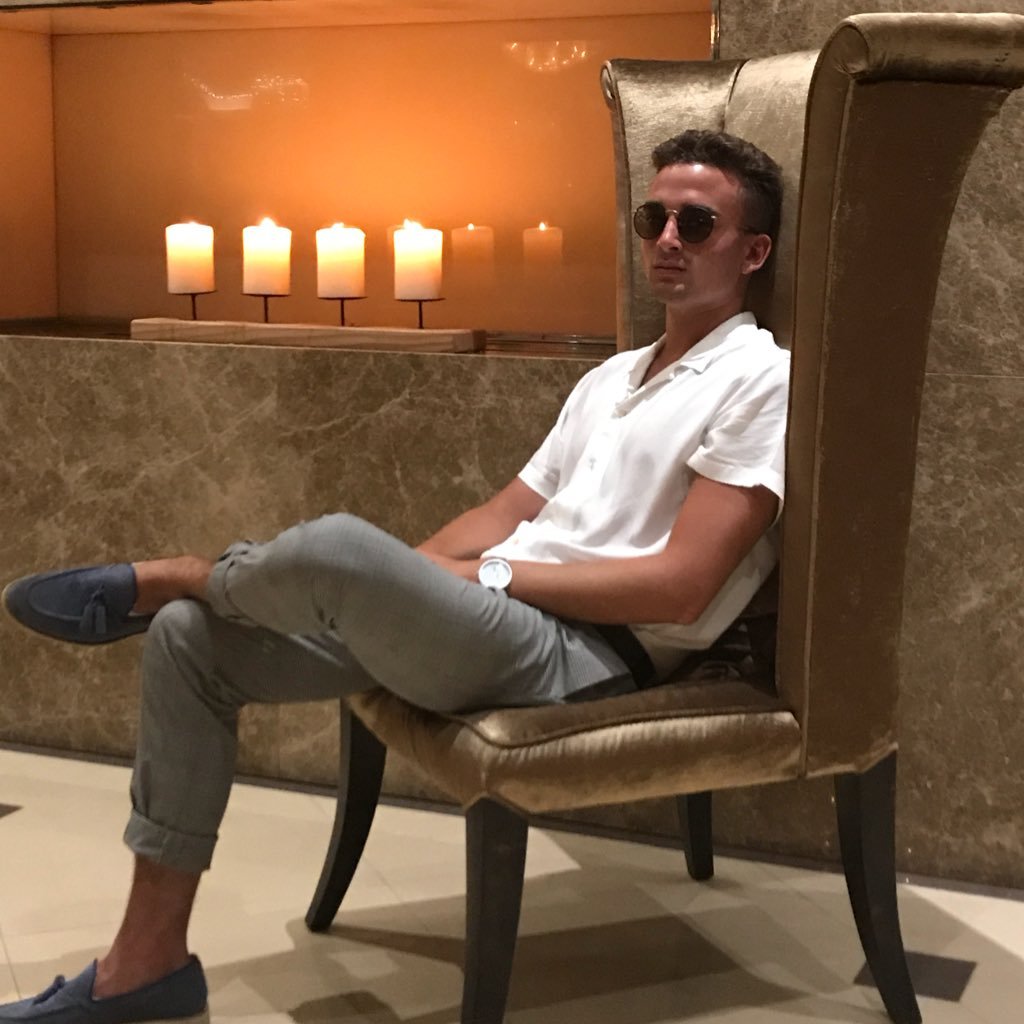 JosephCCooper's profile picture. Politics and History, Francophile, Gin Consumer, Twin. Views belong to me, hands off.