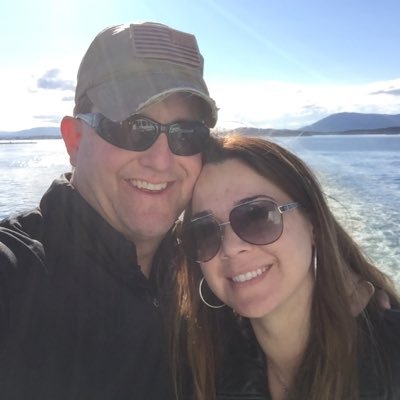 erniesalazarii's profile picture. 