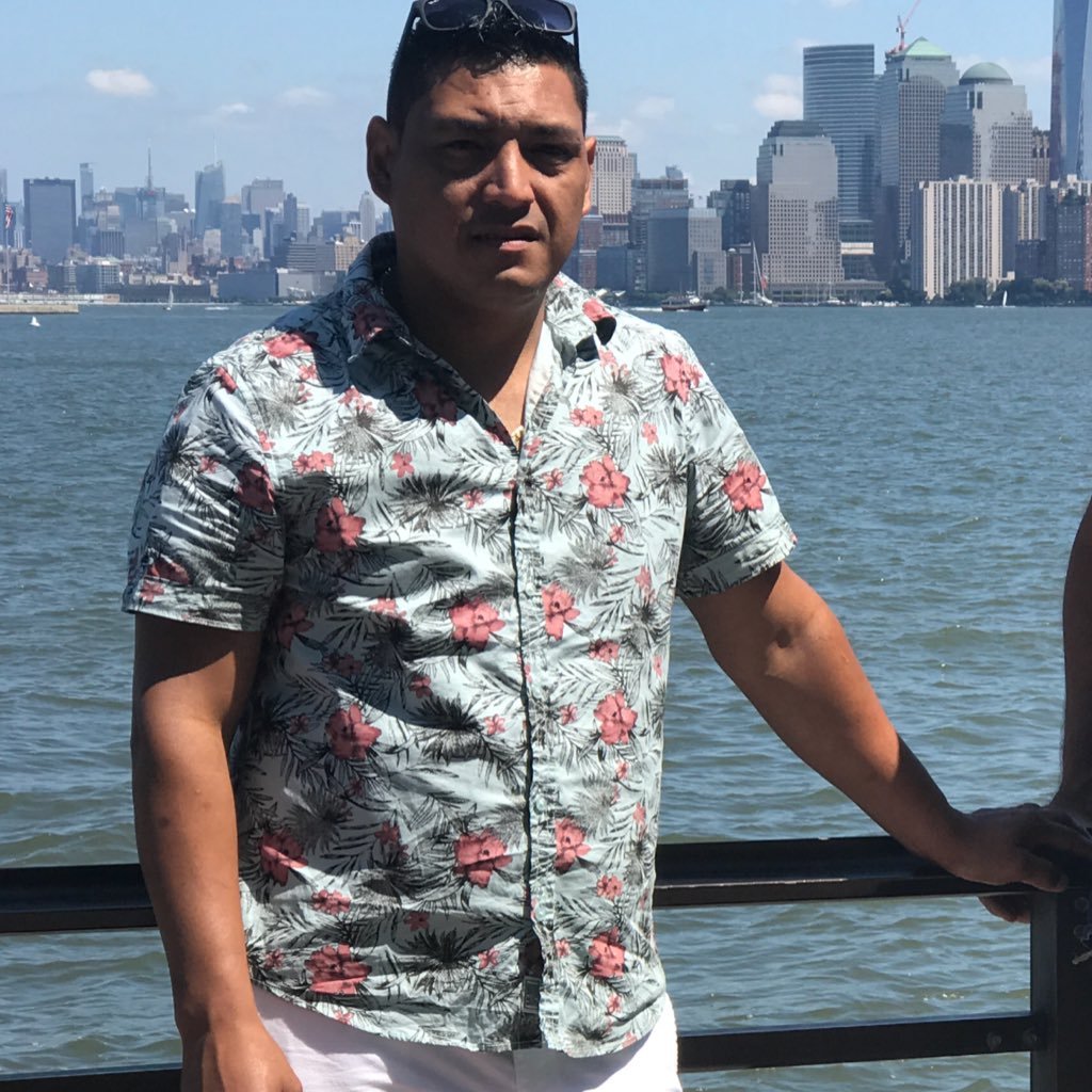 alexperezmoran's profile picture. 