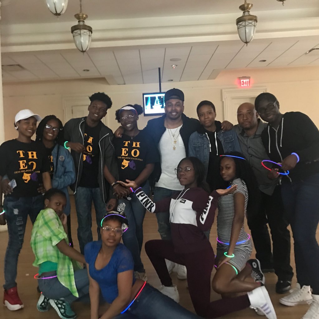 RedemptionYouth's profile picture. We Reclaim, Rebuild and Redirect teens to achieve their goals! #PayingItForward