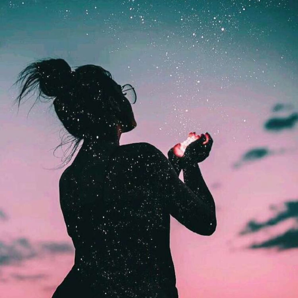 ما اجممل التفآؤل..والاجمل منه ثقتنا بخالقنافهنيئا لمن تفآئل ورمى اليئس ورآئه..اشرآقاااتي اليوميه تابعوها ع المفضله