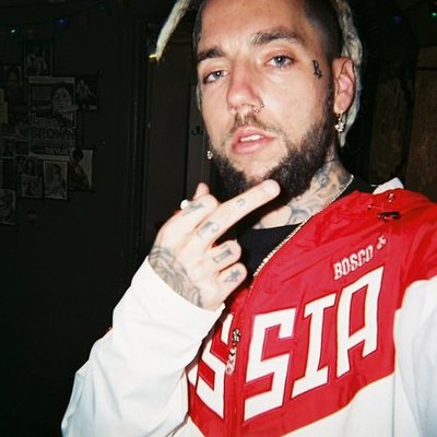What color are scrim's eyes ? : r/G59