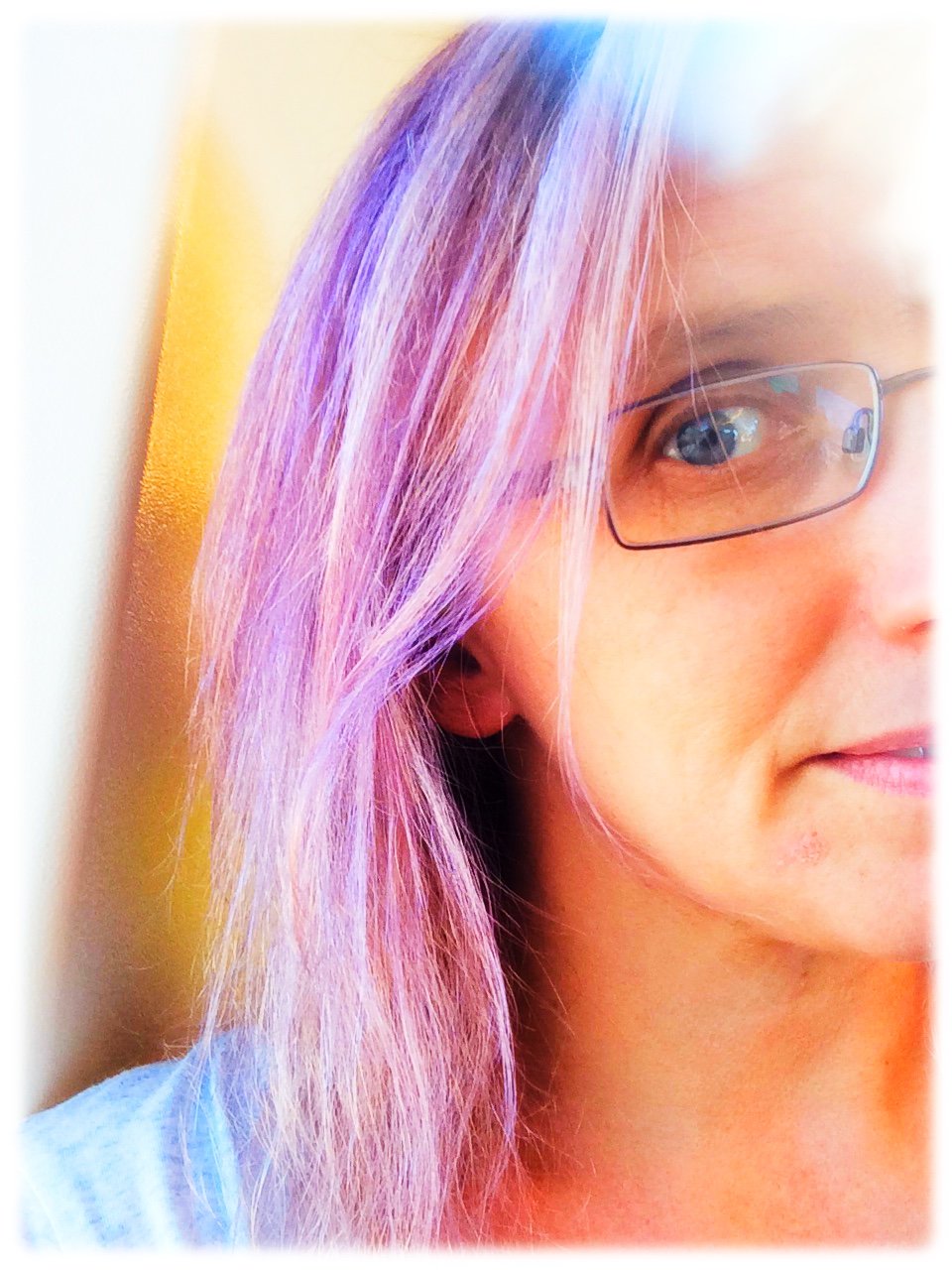 Woo Happiness Engineer @automattic. Obsessed with Julie Andrews, Surfing, Gardening and Photography. Amateur saxophonist.