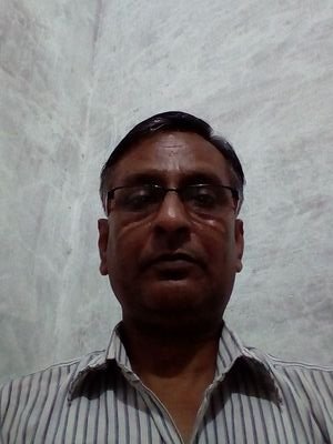 देश हमारा भारत हमारा फिर भी ग़ुलामी ने हमें ही जकड़ रखा है कोई मर जाये तो मिलेगा एक करोड़ फौजी मरे दस लाख फिर भी मेरा भारत महान