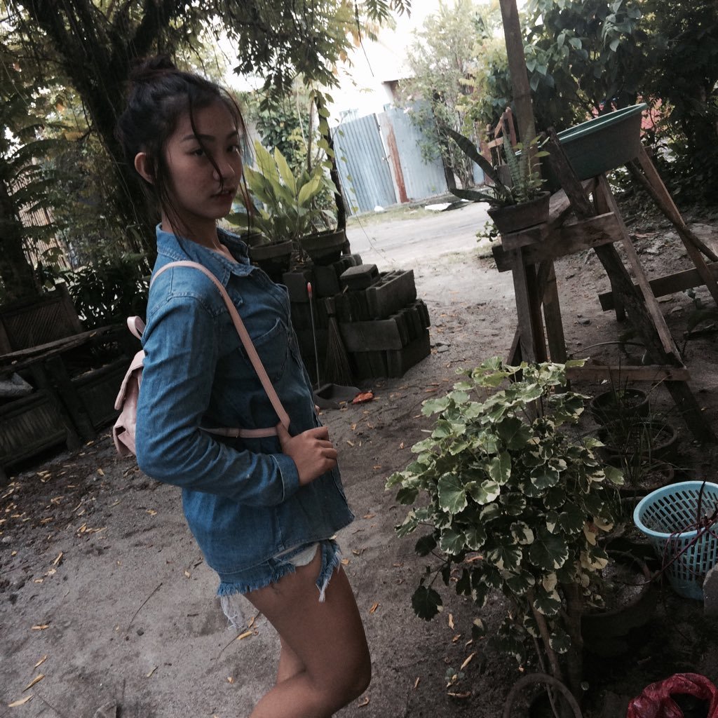 chachi_canlas's profile picture. just be strong i.g: @chachicanlas