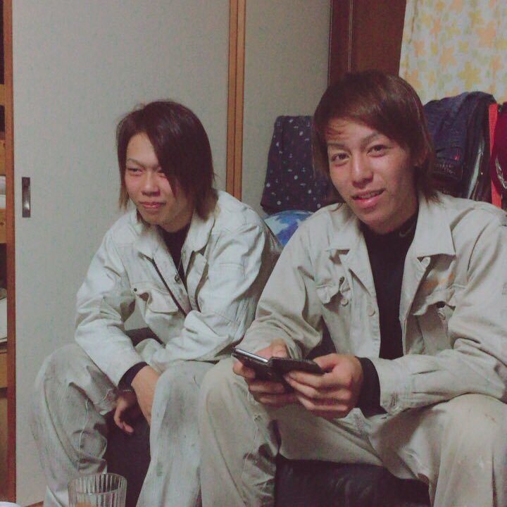 FdmtaJKj2jnlpJU's profile picture. 