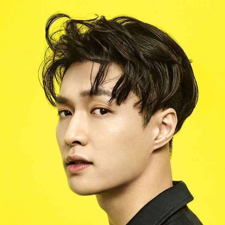 Zhang Yixing Hello I M Lay From Exo M 5yearswithexo