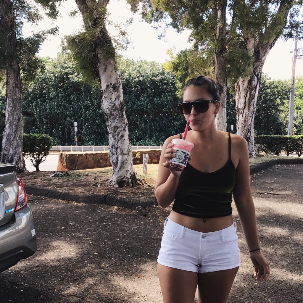 Watch Karen Alexander (fashion model) video Watch Karen Alexander (fashion model) video