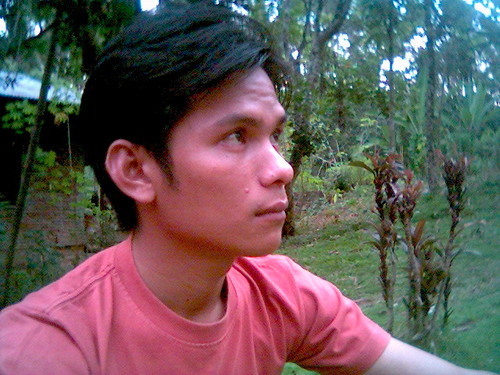 proheri's profile picture. I'm happy to help you make money online -  http://t.co/hPtOpY8VXe