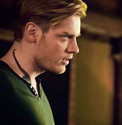 There is no Pretending, I love you @NotAMundane_, And I will love you until I die,And if there is life after that,I'll love you then. #ShadowhunterRP 18+