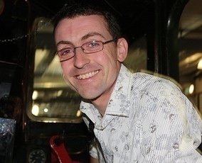 electricchalk's profile picture. Learning technologist but I'm no longer here. Try @cbthomson.