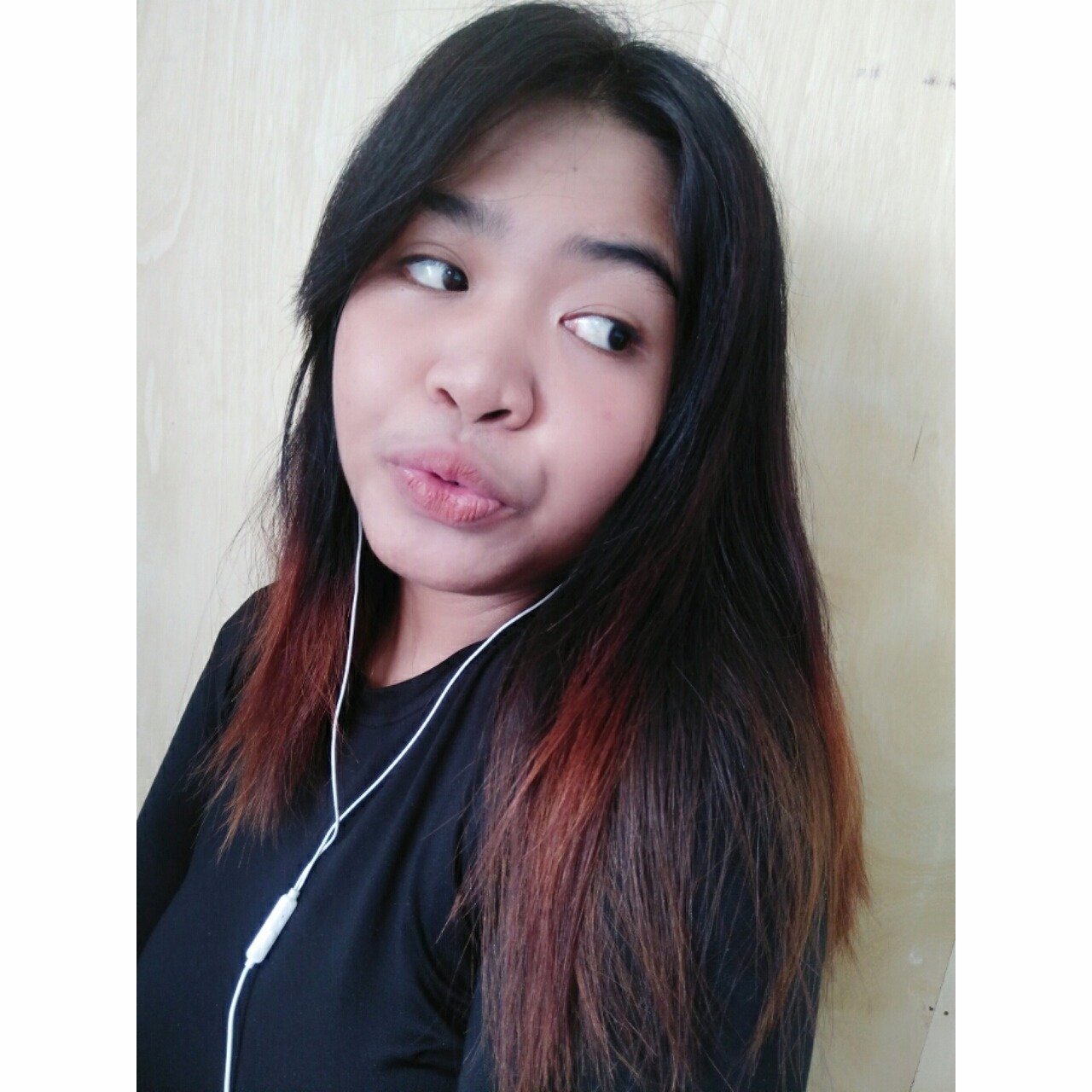 rosmini98's profile picture. 