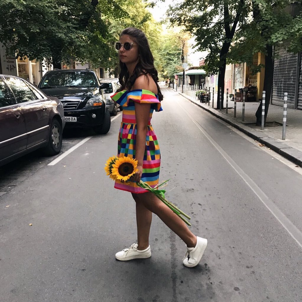 22/Bulgaria/Be positive!/ Blogger/Fashion/Lifestyle