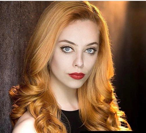 Actress | Singer | Dancer | Model | Former Showgirl & face of the Moulin Rouge, Paris. • Currently appearing in Andrew Lloyd Webber's Love Never Dies in Hamburg