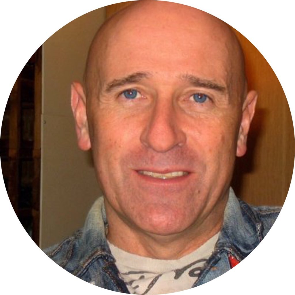 Gordon4EAC's profile picture. Journalist📖 // Writer✍️ // Artist👩‍🎨 // Ex local authority & MSP candidate // Worked on freedom information campaign // Writing new book📚 // LGBT🏳️‍🌈