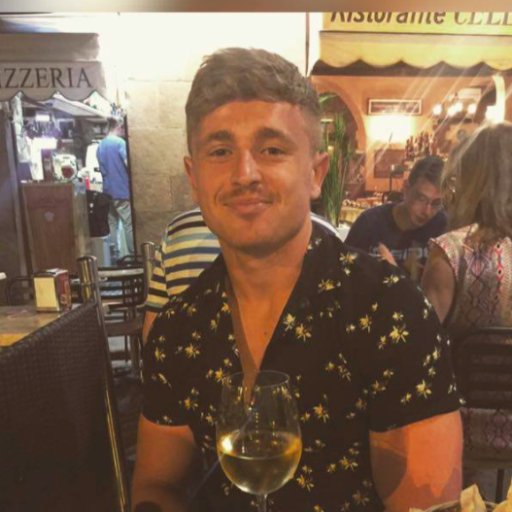 RichieMav's profile picture. 