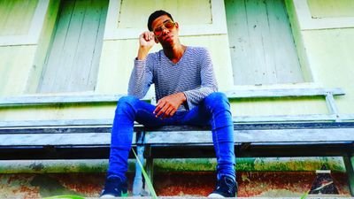 Paul019510136's profile picture. modelos/danca/Livros/Séries/Estilo.