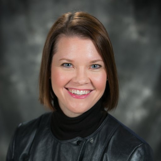 Senior Marketing & Communications Leader. Love music, photography, traveling, and spending time with my family. My tweets are my own.