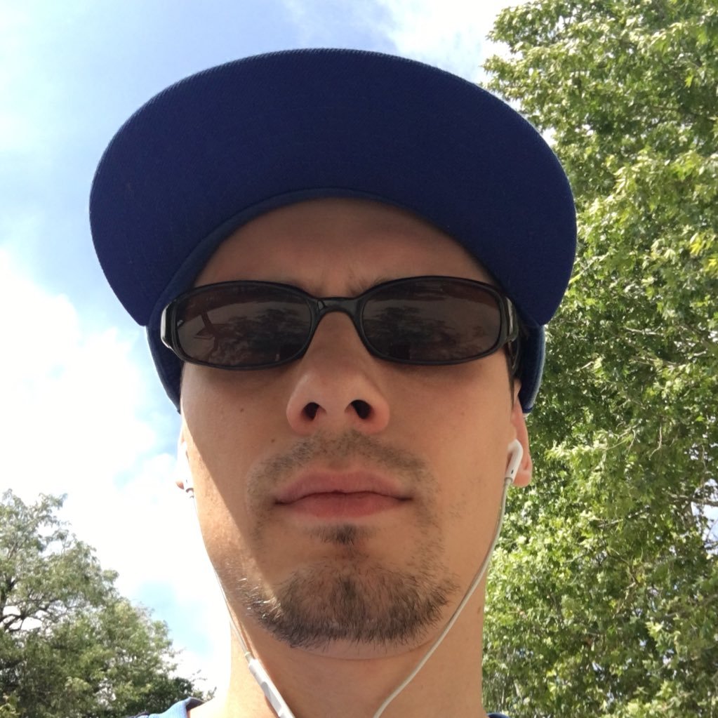 CheburUkraine's profile picture. На связи