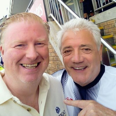 Northumberland's other Paul Ternent. Club photographer for AFC Newbiggin. Lover of English Civil War, Whitley Warriors, Durham CCC, Rugby League