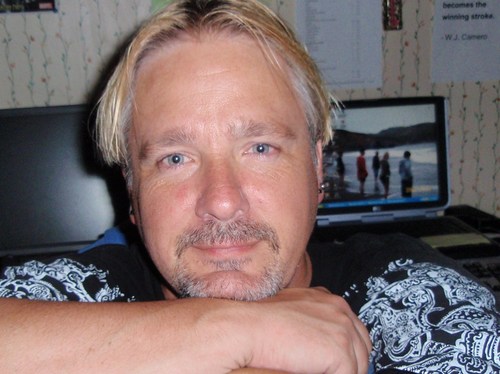 MrTimmm's profile picture. Husband, Father of 3, sometimes a pain in the butt, girl scout cookie eating executive director of a non-profit (Central Downtown Food Basket)