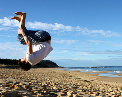 hayesy's profile picture. I'm a Man.
Man made himself into god,
Man deserved death.
God became a man, 
God died.
Man can now live
with God.
Best news!