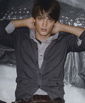 matt4ndrews's profile picture. I'M AWESOME....