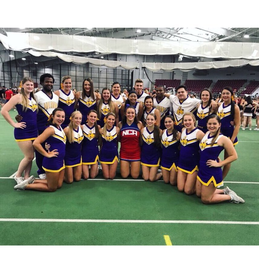 The official twitter for the University at Albany Cheerleading Team #GDGB follow us! Instagram @ualbanycheerleading and like us on Facebook @UAlbanyCheer