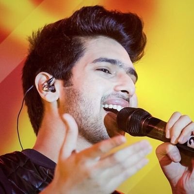 NimraArmaan's profile picture. Proud Muslim*Pakistani* And #Armaalian I'm Crazy Fan Of @ArmaanMalik22 💖 @AmaalMallik ARMAAN My Everything ❤💋
My Love Follow Me❤Sunday /13 8 2017 / 1:24❤🙏🙇
