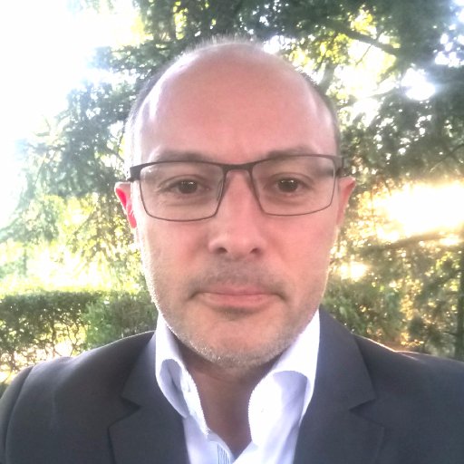 Directeur du réseau territorial adjoint à UGAP Auvergne Rhône-Alpes #achat public #politiques publiques #innovation #PME @ugapARA et animateur sur @Lyonpremiere