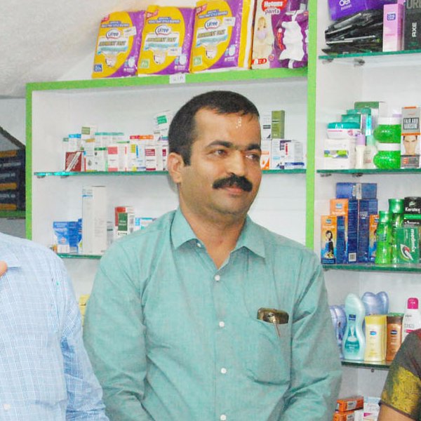 hshanubhag's profile picture. 