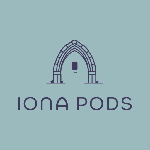 📍Iona Pods is a small village of ten well equipped pods, based on the stunning Island of Iona.