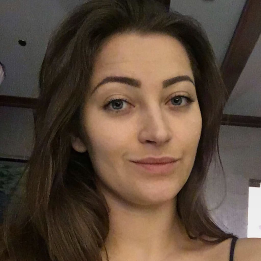 I am honest and caring lady seeking for a man who will really love ❤️ me and will never hurt me.