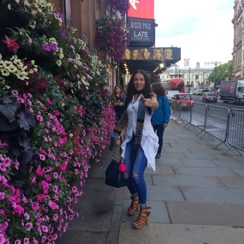 lyndsaygrime's profile picture. working as a distributor at itworks check out my website become a distributor and earn extra or loyal customer and receive discounts amazing products