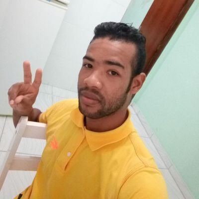 Streamer 🎮
Técnico Enfermagem 📚👨🏾⚕💉
Virgo ♍
❤ Pai da Larissa 👧🏻 ❤💎
