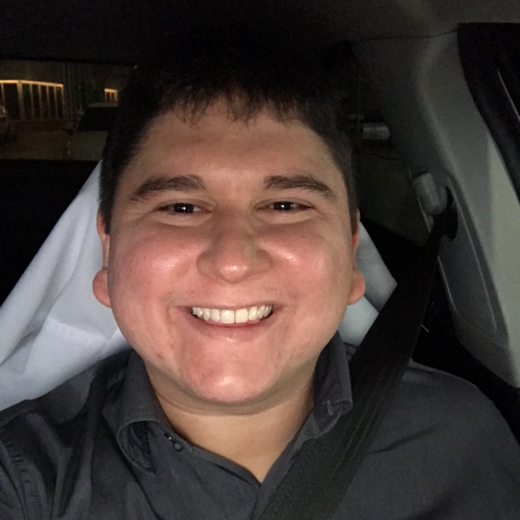 Sou um geek legal. :)
Torcedor saudável de Fortaleza, Peñarol e Botafogo, e apaixonado por Medicina e tecnologia.