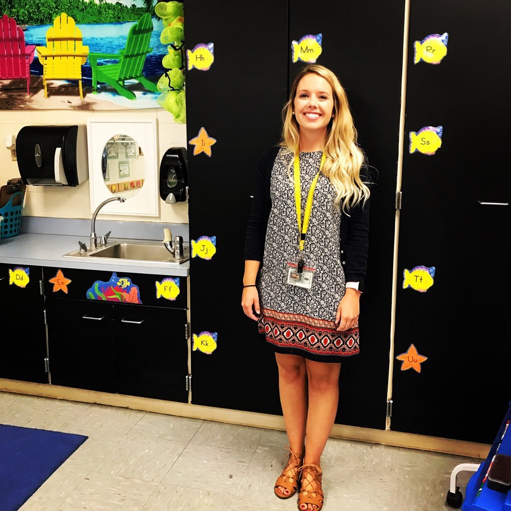 HaleighBrown2's profile picture. Miss Brown. 🍎✏️Sparta Elementary School. 📚Literacy Coach 🖍