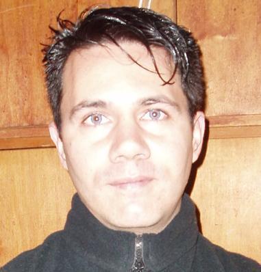 Soy de Santiago del Estero. Egresado de la Esc de Comercio en 1990 y de la UNSE en 2008.