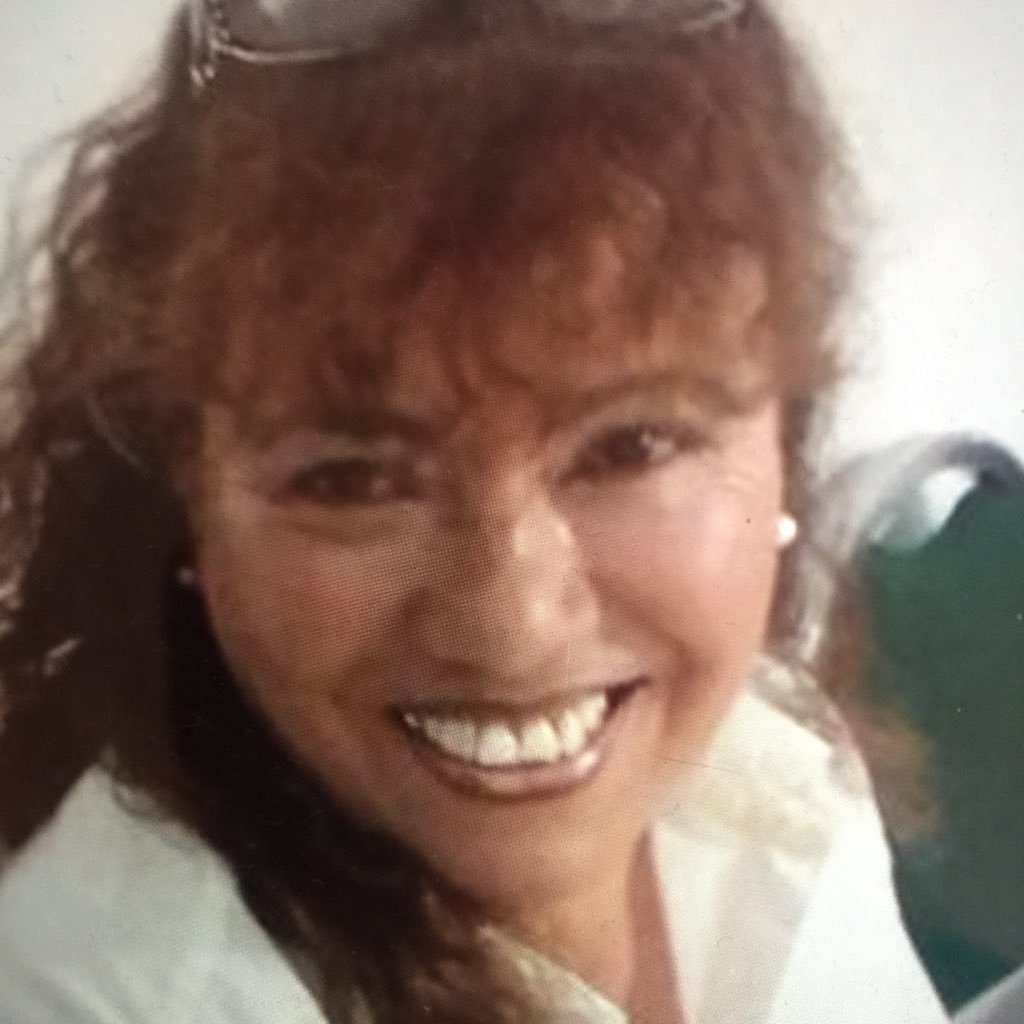 Teresaguerrav2's profile picture. 