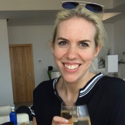 Tweets on culture, engagement, #internalcomms, feminism, art, TV & food. With the odd pun & emoji ofc. (she/her)