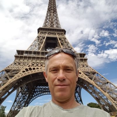 ThieuSchrooten's profile picture. ° 1961 * Gehuwd * 1 Dochter, 2 Zonen, 3 Kleindochters, 2 Kleinzonen  *❤️* 🚴‍♂️/Tuinieren/⛷ * Limburger