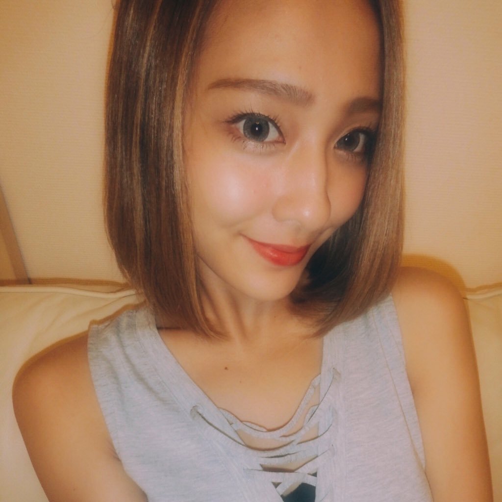 pyonyuna_K's profile picture. 信じられないかもしれないけど24歳です。いつでも笑顔でいれますように☺︎♡Instagram▷yuna_pyon