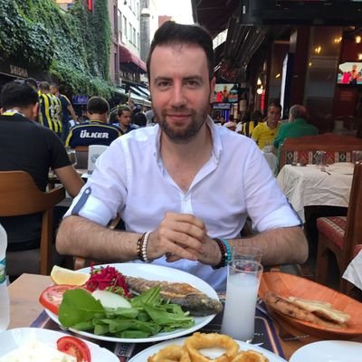 ismaillguler's profile picture. Umut beklediği şey felaketi; nefret ettiği şey ise kurtuluşuydu…