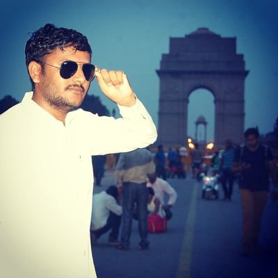 साधारण व्यक्तित्व  जय राजपुताना संघ का सिपाई ।