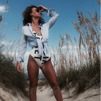 aiidriii's profile picture. Elegance is a Beauty that never fades
