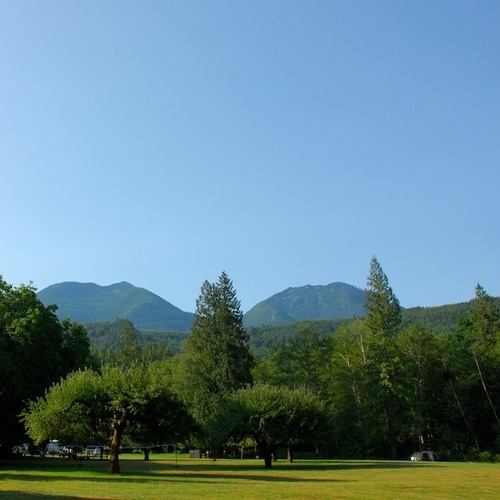 A Retreat and Outdoor Education Center located in the Snoqualmie Middle Fork Valley of the Cascade Mountains of Washington State