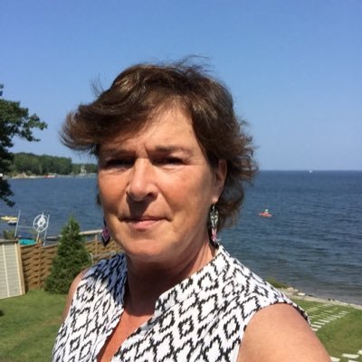 Deb St Amant Profile